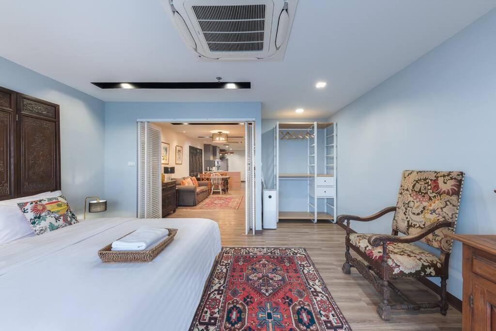 Central Bangkok, 5 Stars River View & Characteristic Decor Екстер'єр фото
